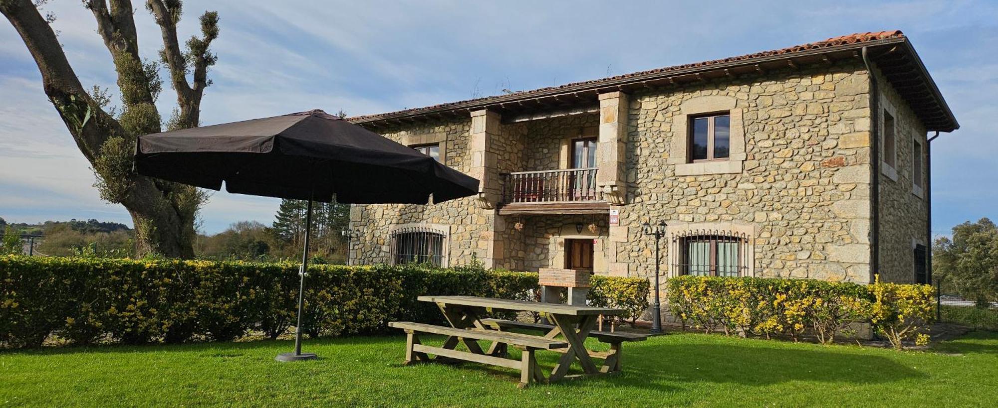 Casa De Aldea La Piniella Guest House Villahormes Екстериор снимка